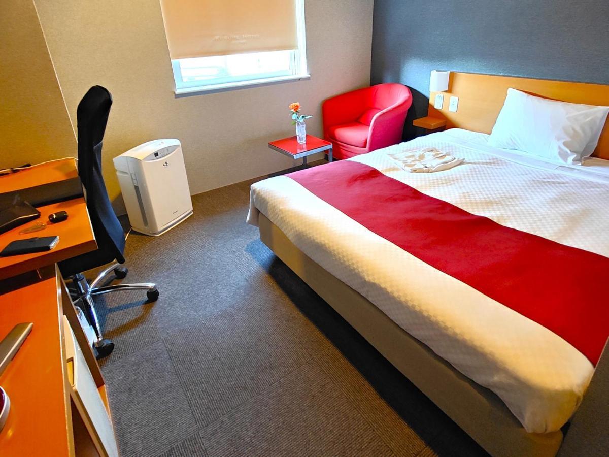 Kurume Hotel Esprit מראה חיצוני תמונה